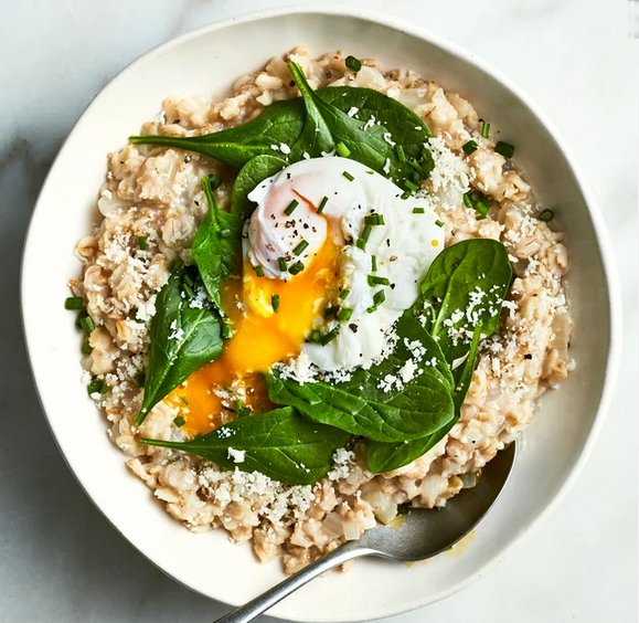 Savory Oatmeal With Spinach and Poached Eggs 